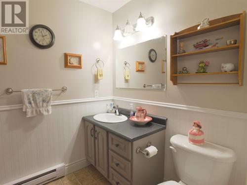 70 Camrose Drive, Paradise, NL - Indoor Photo Showing Bathroom