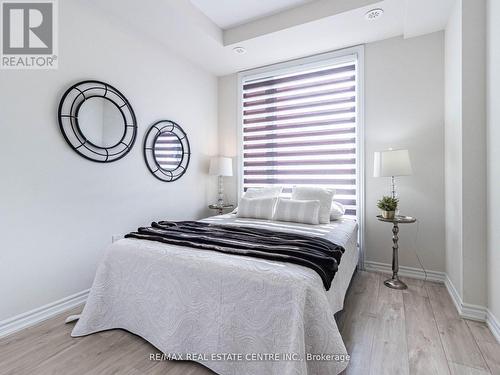 45 Knotsberry Circle, Brampton, ON - Indoor Photo Showing Bedroom