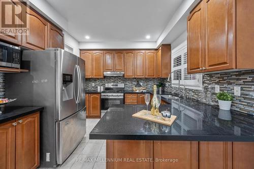 13 Bliss Street, Brampton, ON - Indoor Photo Showing Kitchen