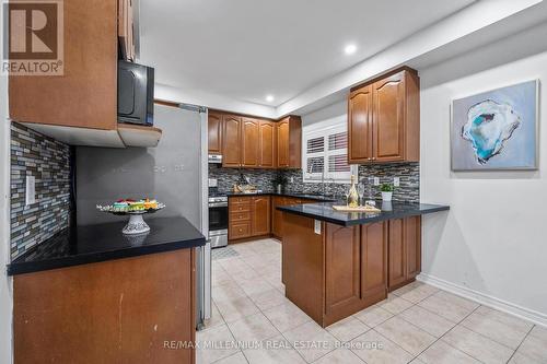 13 Bliss Street, Brampton, ON - Indoor Photo Showing Kitchen