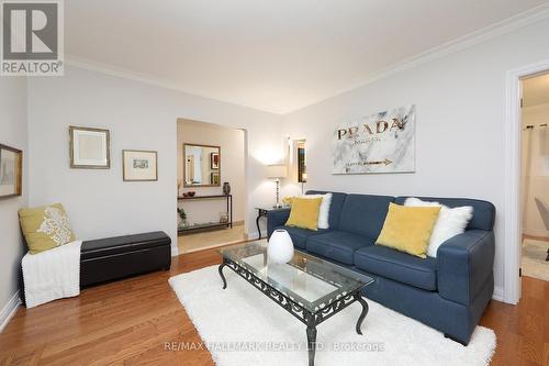 15 Smallwood Drive, Toronto, ON - Indoor Photo Showing Living Room