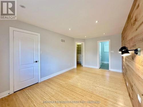 941 Blyleven Boulevard, Mississauga, ON - Indoor Photo Showing Other Room