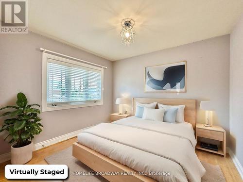 941 Blyleven Boulevard, Mississauga, ON - Indoor Photo Showing Bedroom