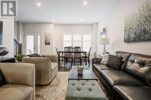 26 - 33 Jarvis Street, Brantford, ON - Indoor Photo Showing Living Room