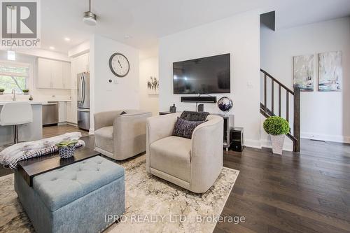 26 - 33 Jarvis Street, Brantford, ON - Indoor Photo Showing Living Room