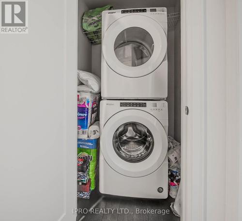 26 - 33 Jarvis Street, Brantford, ON - Indoor Photo Showing Laundry Room