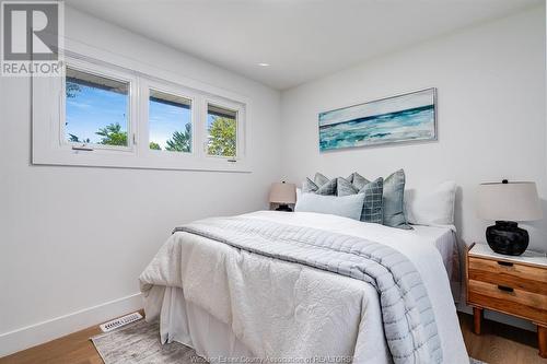 91 Woodlawn, Kingsville, ON - Indoor Photo Showing Bedroom