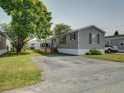 53 Juniper Crescent  Eastern Passage, NS B3G 1M1