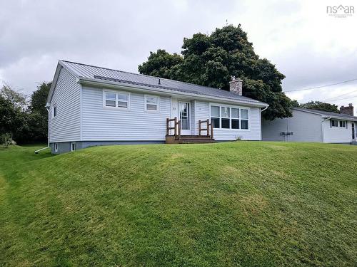 33 Blanchard Avenue, Bible Hill, NS 