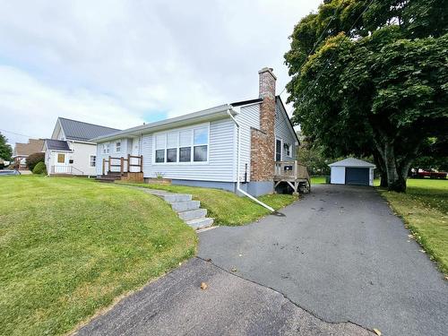 33 Blanchard Avenue, Bible Hill, NS 