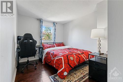 3333 Mccarthy Road Unit#19, Ottawa, ON - Indoor Photo Showing Bedroom