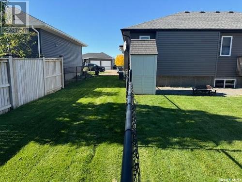 11111 Battle Springs Terrace, Battleford, SK - Outdoor