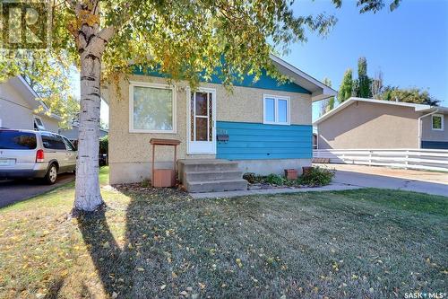 1447 6Th Street E, Prince Albert, SK - Outdoor