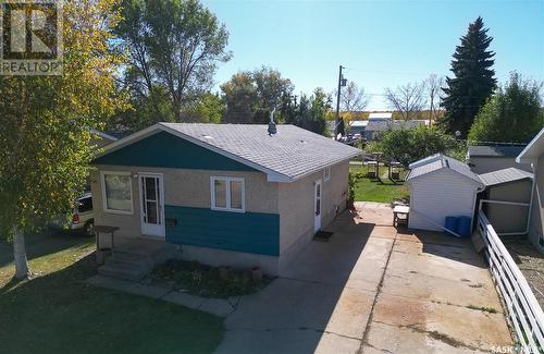 1447 6Th Street E, Prince Albert, SK - Outdoor