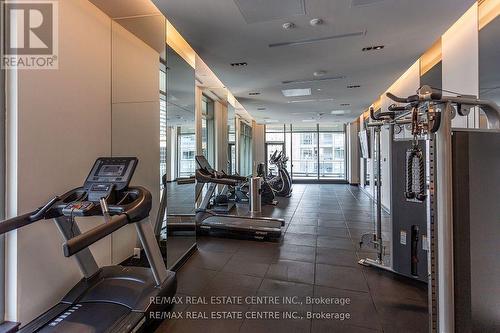 1910 - 2221 Yonge Street, Toronto, ON - Indoor Photo Showing Gym Room