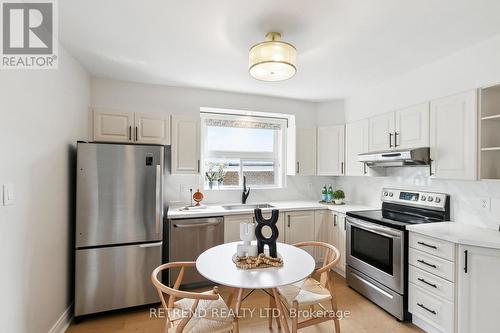 212 Mcintosh Street, Toronto, ON - Indoor Photo Showing Kitchen With Upgraded Kitchen