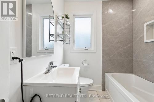 212 Mcintosh Street, Toronto, ON - Indoor Photo Showing Bathroom