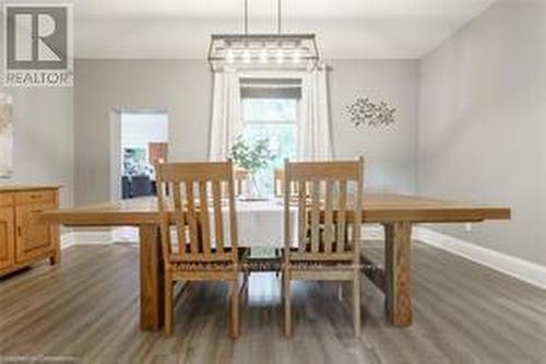 8 Talbot Street W, Haldimand, ON - Indoor Photo Showing Dining Room