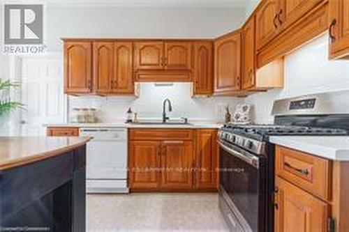 8 Talbot Street W, Haldimand, ON - Indoor Photo Showing Kitchen