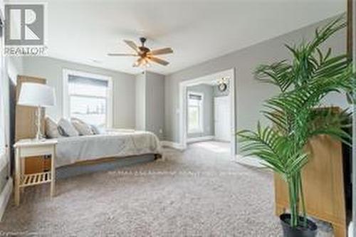 8 Talbot Street W, Haldimand, ON - Indoor Photo Showing Bedroom