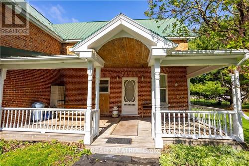 74 Craig Street, Russell, ON - Outdoor