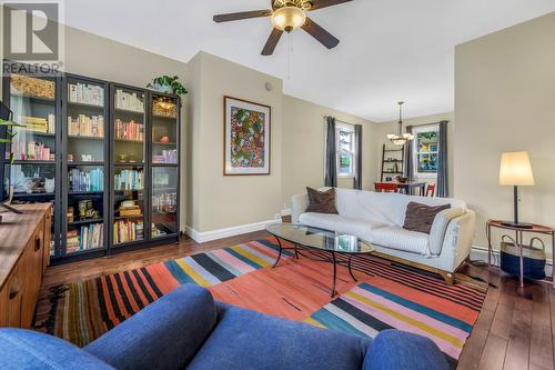 46 Golf Avenue, St. John'S, NL - Indoor Photo Showing Living Room