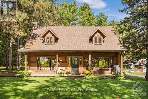 6758 Newton Road, Prescott And Russell, ON - Outdoor With Deck Patio Veranda