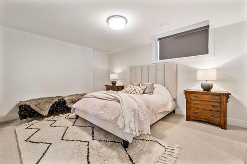 3004 Shaleview Drive, West Kelowna, BC - Indoor Photo Showing Bedroom