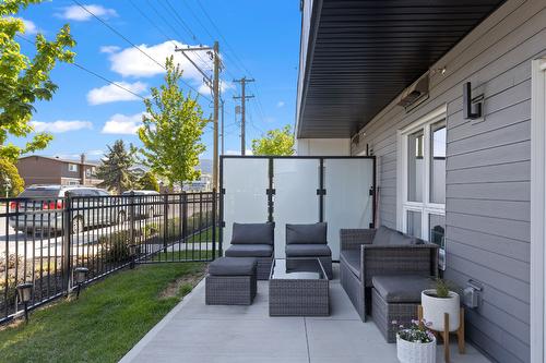 102-191 Hollywood Road, Kelowna, BC - Outdoor