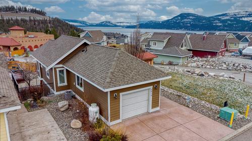 355-6819 Madrid Way, Kelowna, BC - Outdoor