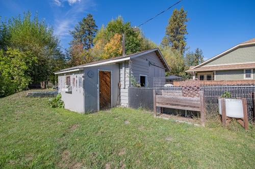 2110 Norris Avenue, Lumby, BC - Outdoor