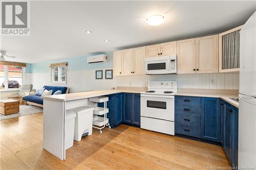 3 Baybreeze Lane, Grand-Barachois, NB - Indoor Photo Showing Kitchen