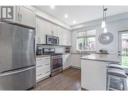 12889 Lake Hill Lane, Lake Country, BC - Indoor Photo Showing Kitchen With Stainless Steel Kitchen