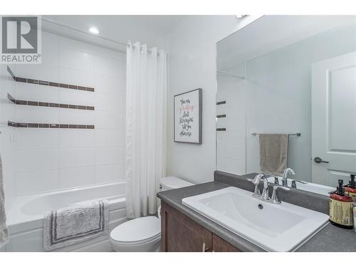 12889 Lake Hill Lane, Lake Country, BC - Indoor Photo Showing Bathroom