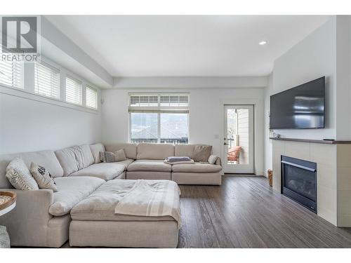 12889 Lake Hill Lane, Lake Country, BC - Indoor Photo Showing Living Room With Fireplace