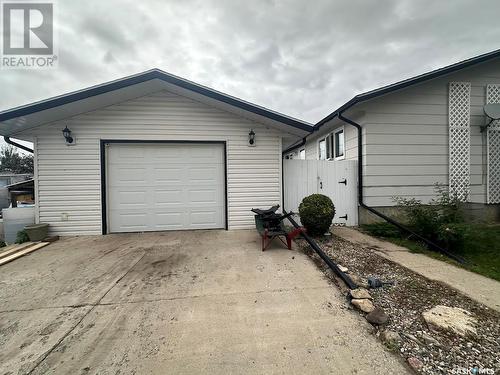 701 Academy Place, Rosthern, SK - Outdoor With Exterior