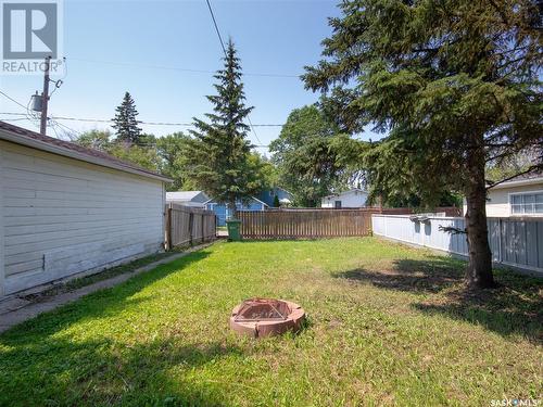 2526 Lindsay Street, Regina, SK - Outdoor