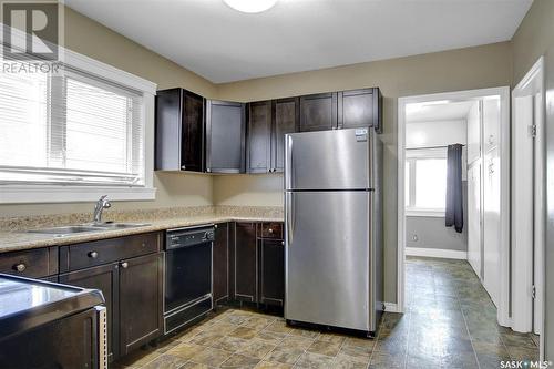 2146 Wallace Street, Regina, SK - Indoor Photo Showing Kitchen With Stainless Steel Kitchen With Double Sink