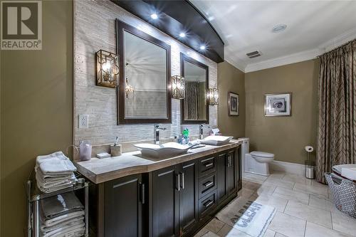 293 Buckingham Drive, Paradise, NL - Indoor Photo Showing Bathroom