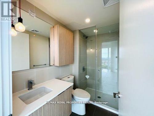 2207 - 10 Deerlick Court, Toronto, ON - Indoor Photo Showing Bathroom