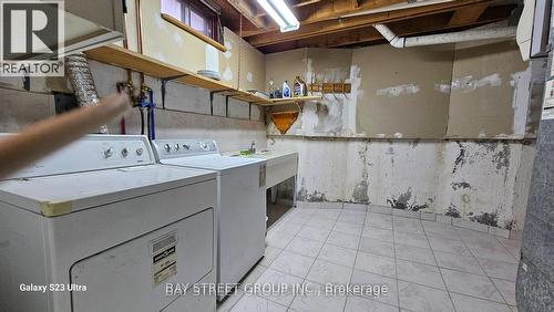 Lower - 627 Aberdeen Avenue N, Vaughan, ON - Indoor Photo Showing Laundry Room