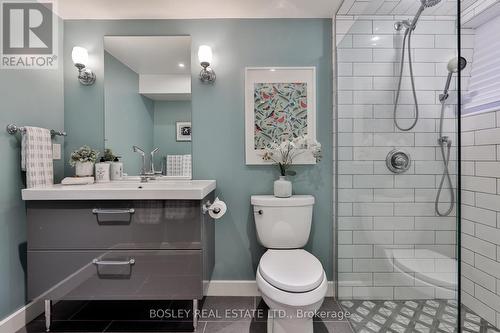 12 Westminster Avenue, Toronto, ON - Indoor Photo Showing Bathroom