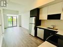 204 - 202 Burnhamthorpe Road, Mississauga, ON  - Indoor Photo Showing Kitchen 