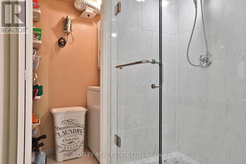 420 - 2267 Lake Shore Boulevard, Toronto, ON - Indoor Photo Showing Bathroom