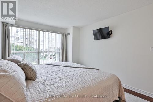 420 - 2267 Lake Shore Boulevard, Toronto, ON - Indoor Photo Showing Bedroom