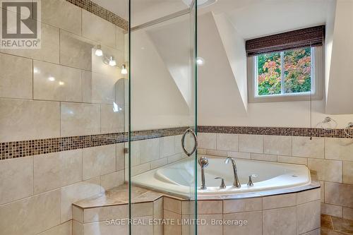 510 County Road 36, Galway-Cavendish And Harvey, ON - Indoor Photo Showing Bathroom