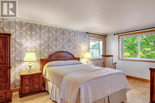 510 County Road 36, Galway-Cavendish And Harvey, ON - Indoor Photo Showing Bedroom