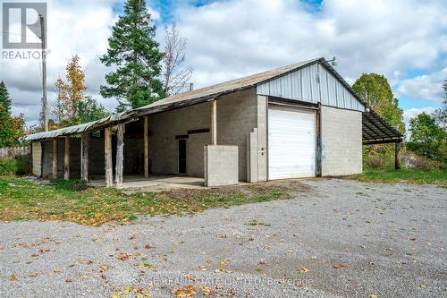 510 County Road 36, Galway-Cavendish And Harvey, ON - Outdoor With Exterior