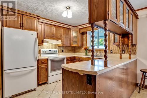 510 County Road 36, Galway-Cavendish And Harvey, ON - Indoor Photo Showing Kitchen