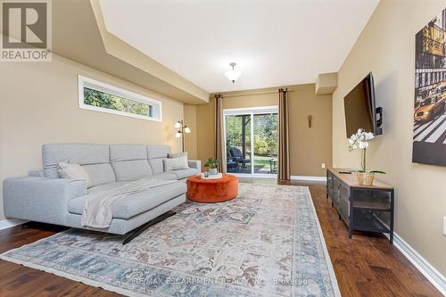 265 Millview Court, Guelph/Eramosa, ON - Indoor Photo Showing Living Room